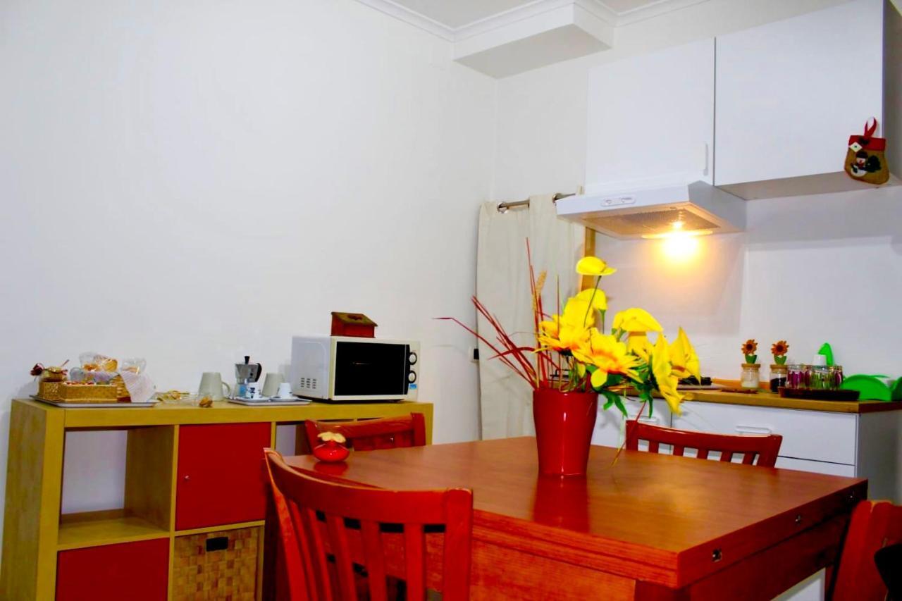 Rooms 166 Napoli Bagian luar foto